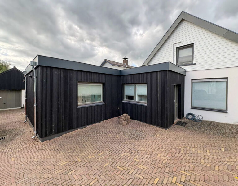 Afbeelding Dakrenovatie woning Geldermalsen